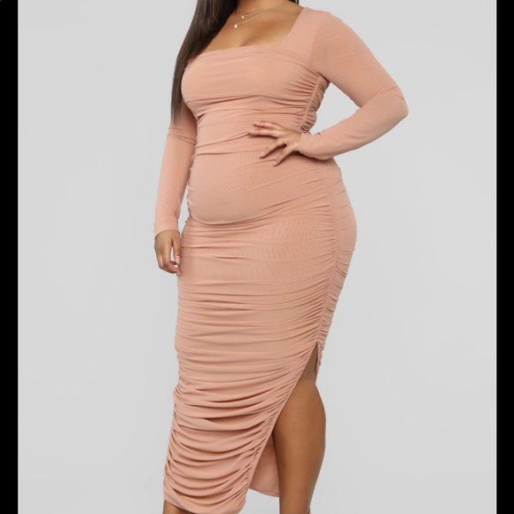 Fashion Nova Dress - Picture 2 of 5